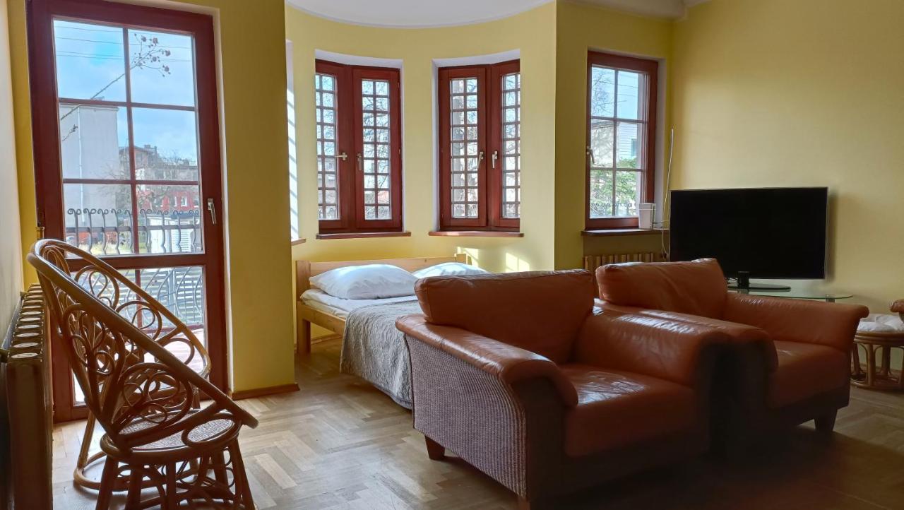 DOM WYPOCZYNKOWY RYBNICKA - Apartamenty Gdynia Zewnętrze zdjęcie